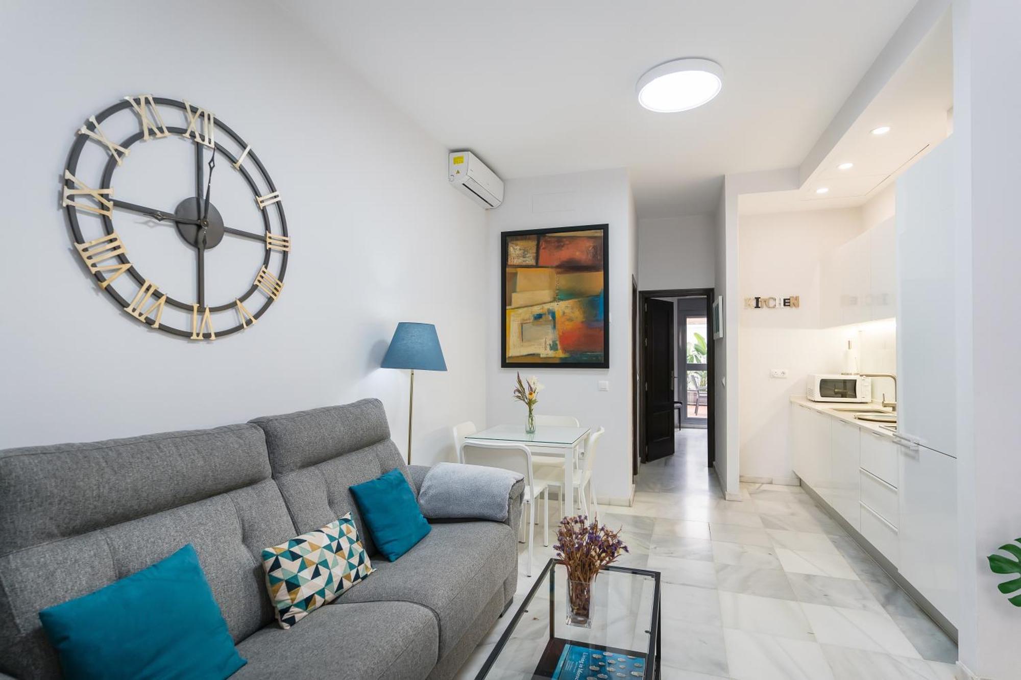 Apartamento Triana Deluxe Con Patio Privado Seville Exterior photo